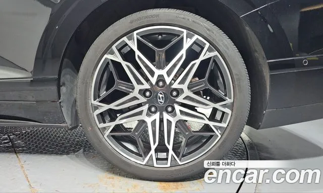 Hyundai Grandeur GN7 — Фото автомобиля 6