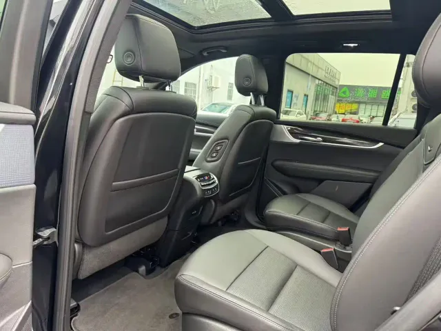 Cadillac XT6 — Фото автомобиля 5