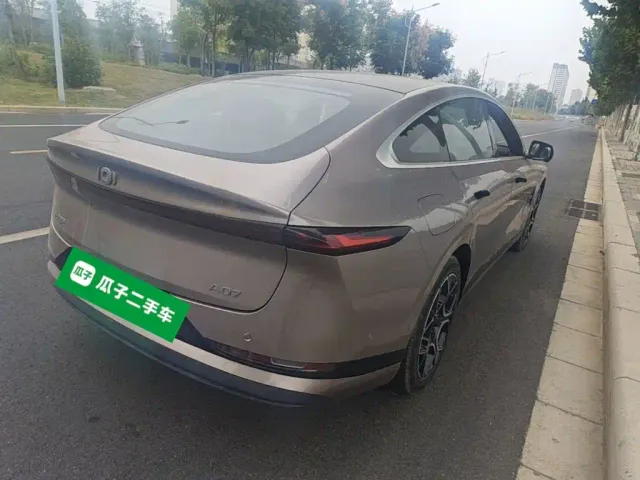 Changan Qiyuan A07 — Фото автомобиля 6