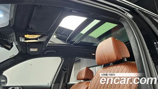 BMW X7 G07 — Фото автомобиля 23
