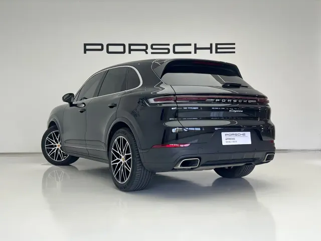Porsche Cayenne — Фото автомобиля 7