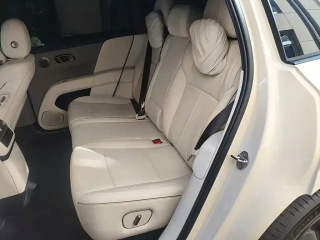 Li Auto i6 — Фото автомобиля 16
