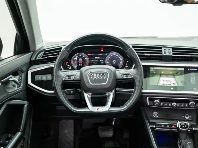 Audi Q3 Sportback — Фото автомобиля 11