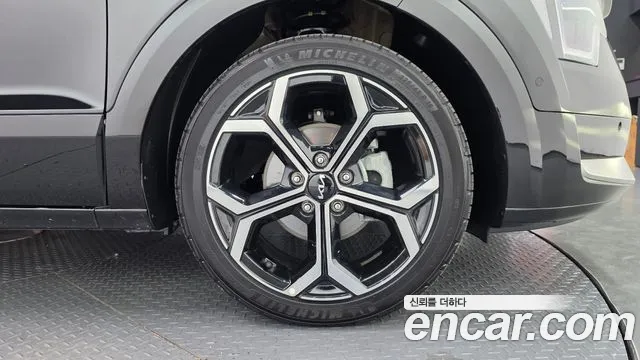 Kia Niro The All New — Фото автомобиля 5