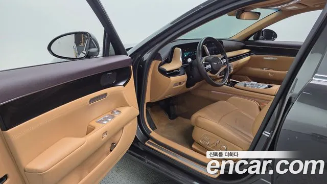 Genesis G90 Бензин 3.5 турбо AWD — Фото автомобиля 10