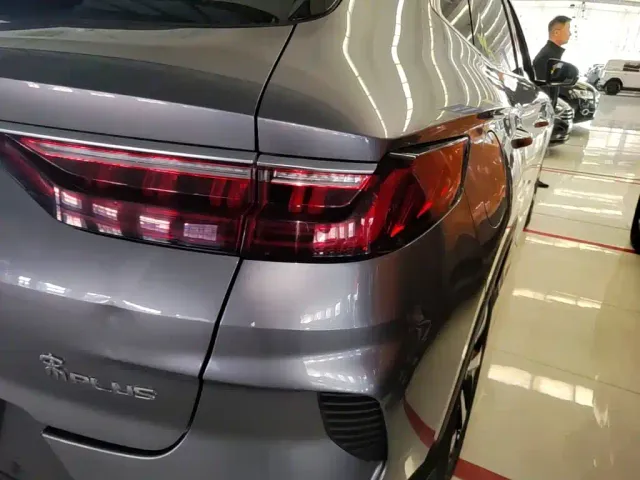 BYD Song PLUS — Фото автомобиля 7