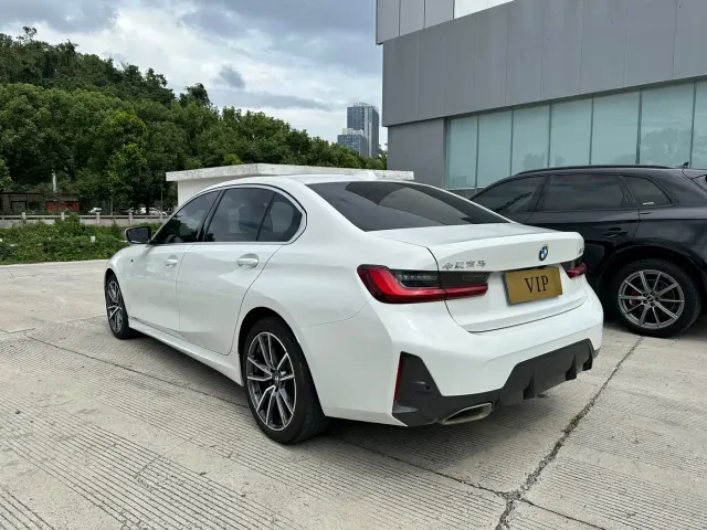 BMW 3 Series — Фото автомобиля 7