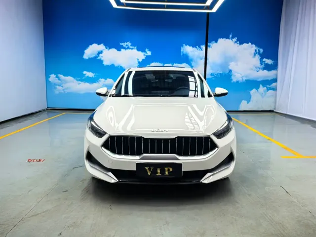 Kia K3 — Фото автомобиля 2