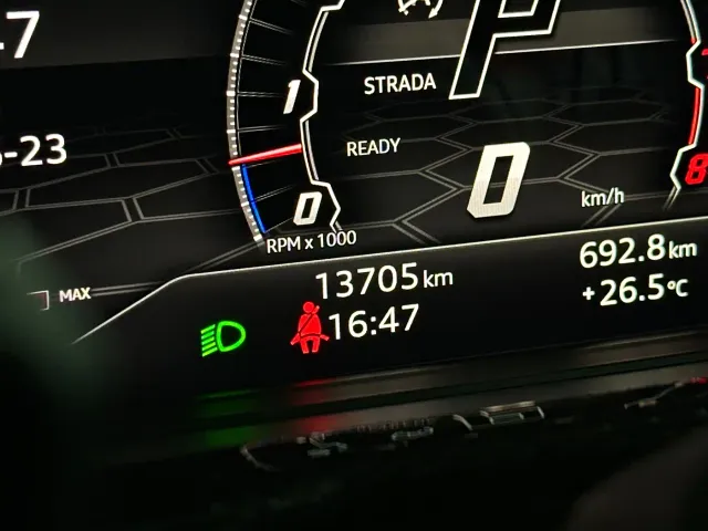 Lamborghini Urus — Фото автомобиля 19