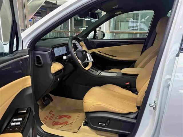 Geely Galaxy L7 — Фото автомобиля 10