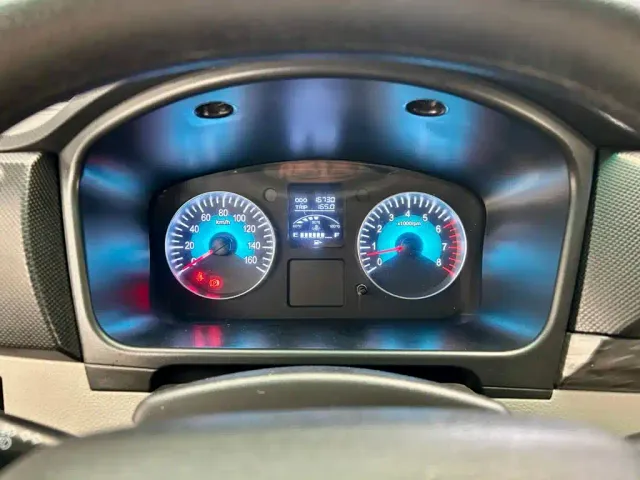 Jinbei New Hiace X30L — Фото автомобиля 14