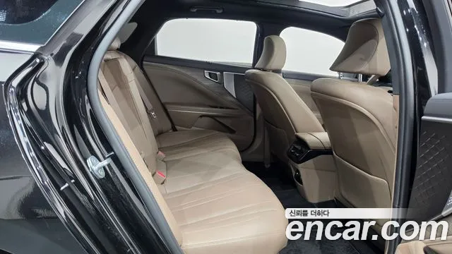 Kia K8 K8 Hybrid — Фото автомобиля 17