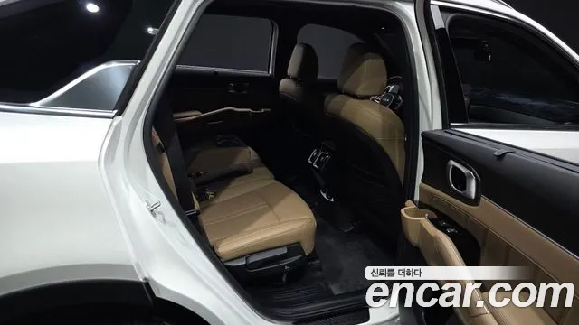 Kia Sorento — Фото автомобиля 18
