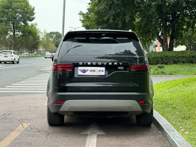 Land Rover Discovery 2021 Model 300PS S — Фото автомобиля 5