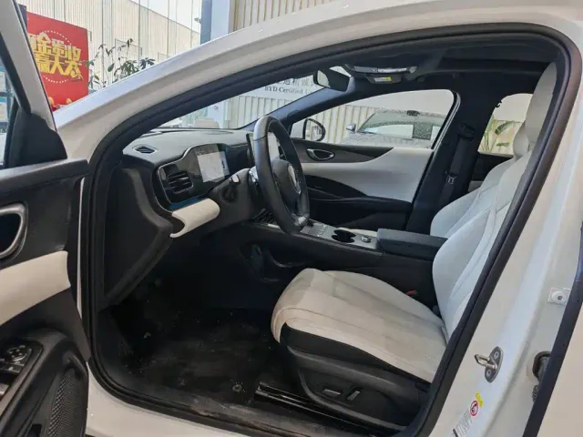 BYD Seal 06 — Фото автомобиля 5