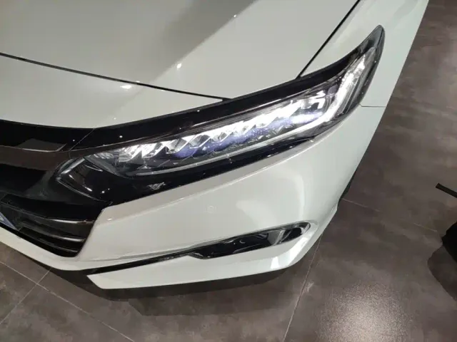 Honda Accord — Фото автомобиля 23