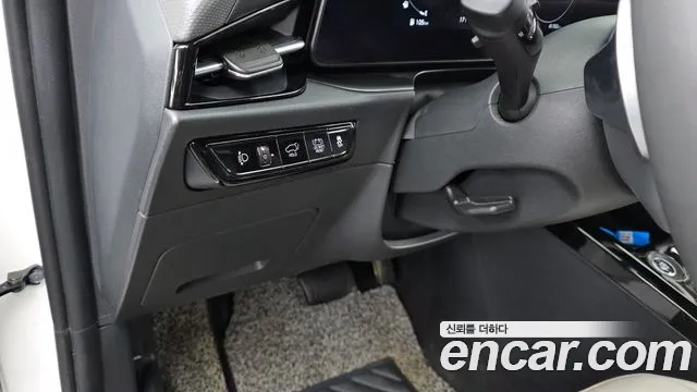 Kia Niro The All New — Фото автомобиля 27