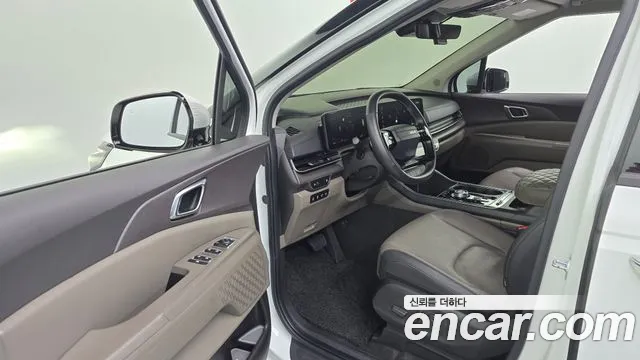 Kia Carnival — Фото автомобиля 15