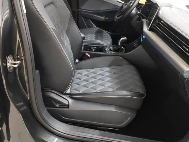 Volkswagen Sagitar — Фото автомобиля 8