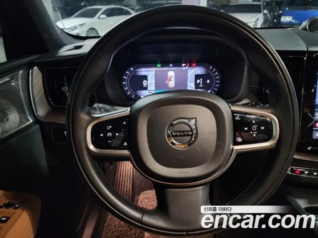 Volvo XC60 2nd Gen — Фото автомобиля 6