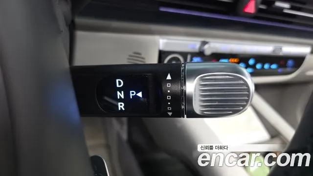 Hyundai Ioniq 6 — Фото автомобиля 12