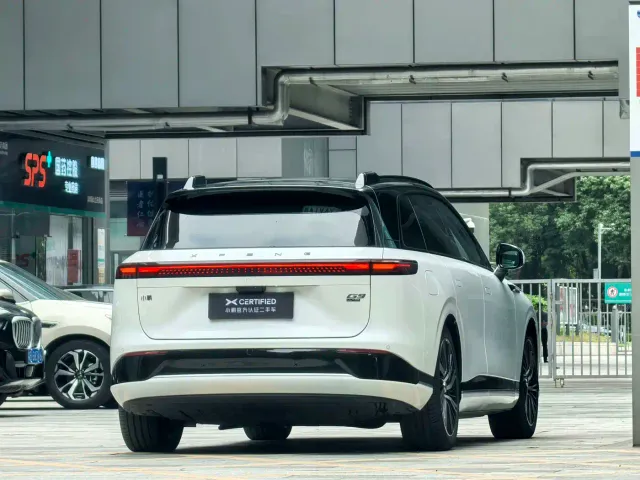 Xpeng G9 — Фото автомобиля 7