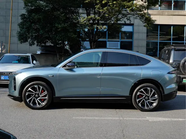 Nio EC6 — Фото автомобиля 3