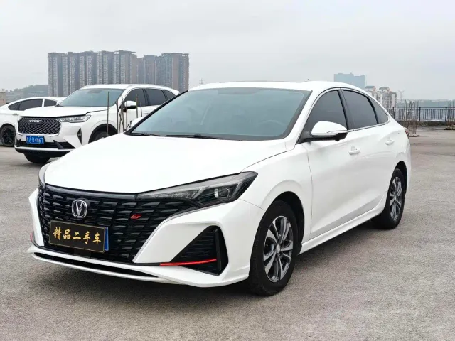 Фотография автомобиля — Changan Eado