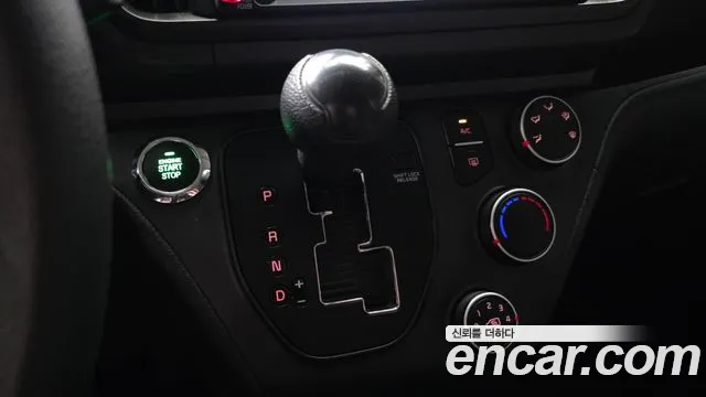 Kia RAY Новый Kia Ray Фургон — Фото автомобиля 7