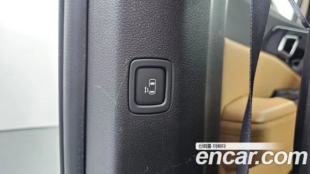 Kia Canival Carnival 4 поколение 9 мест Prestige — Фото автомобиля 18