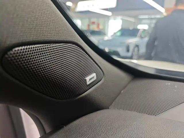 Cadillac XT4 — Фото автомобиля 12