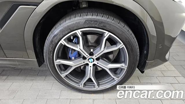 BMW X6 xDrive40i M Sport — Фото автомобиля 5
