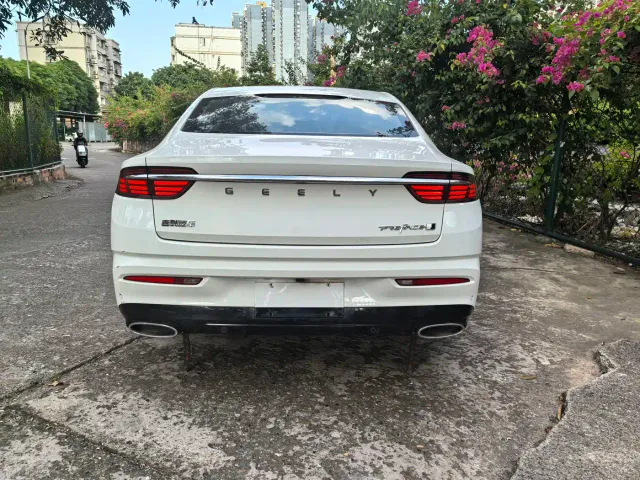 Geely Xingrui — Фото автомобиля 6