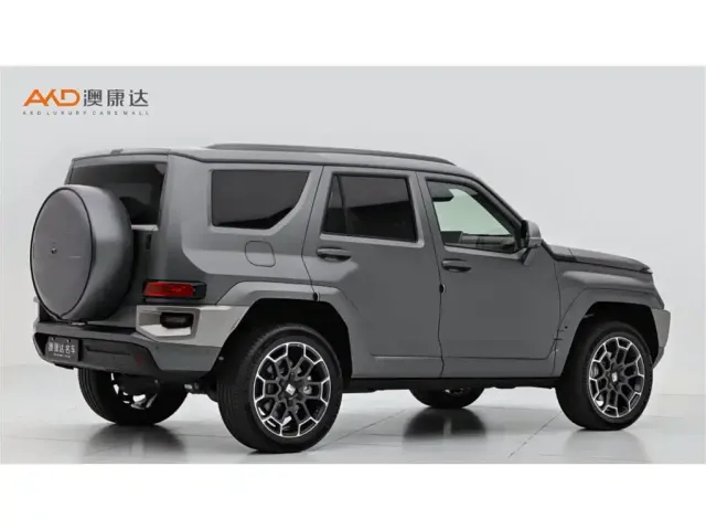 Tank Tank 700 New Energy 2024 Hi4-T Extreme Edition — Фото автомобиля 3
