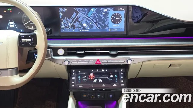 Hyundai Grandeur Grandeur (GN7) 2.5 Бензин 2WD — Фото автомобиля 3