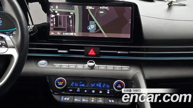 Hyundai Avante CN7 — Фото автомобиля 14