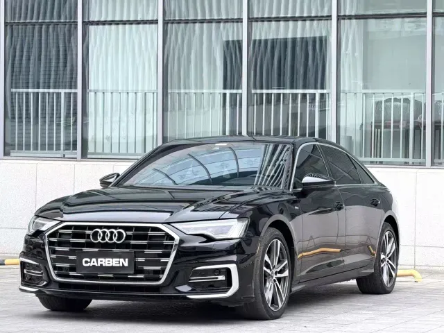 Фотография автомобиля — Audi A6L