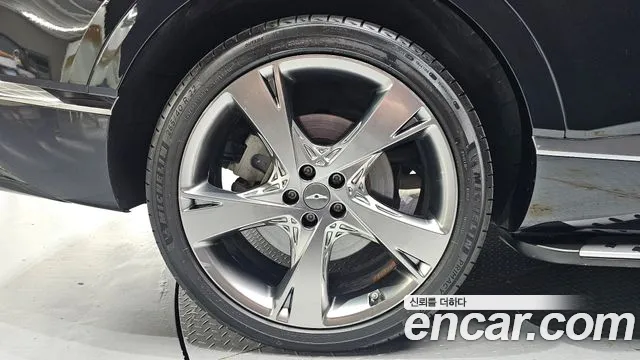 Genesis GV80 — Фото автомобиля 5