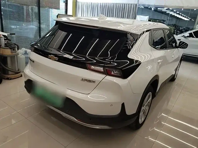 Chevrolet Menlo — Фото автомобиля 6