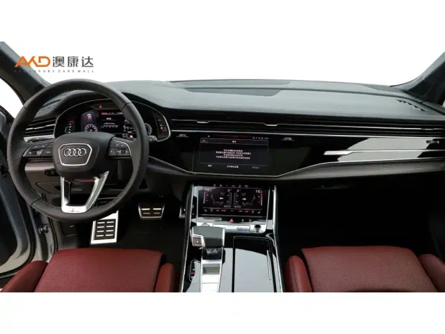 Audi SQ7 — Фото автомобиля 5