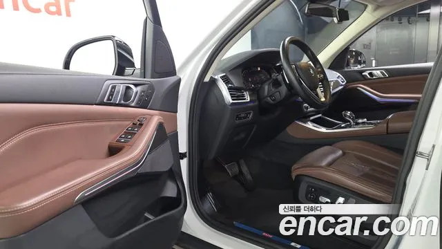 BMW X5 — Фото автомобиля 9