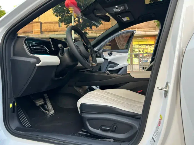 BYD Seal 06 — Фото автомобиля 12
