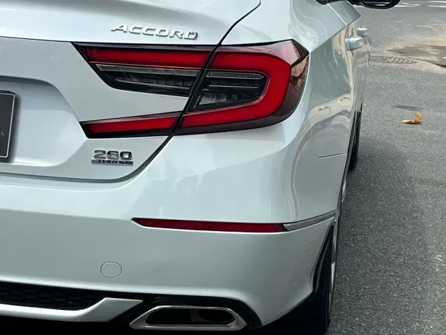 Honda Accord — Фото автомобиля 18