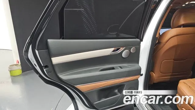 Genesis GV80 — Фото автомобиля 14