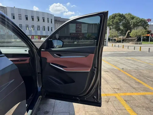 Changan CS75 Plus — Фото автомобиля 28
