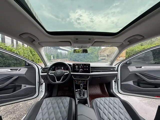 Volkswagen Sagitar — Фото автомобиля 10