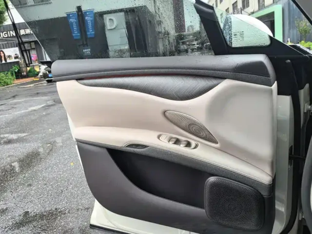 IM Motors LS6 — Фото автомобиля 7