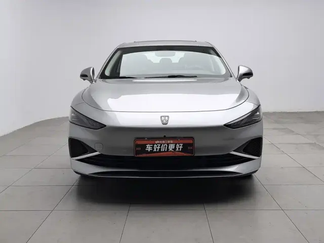 Roewe D7 — Фото автомобиля 3