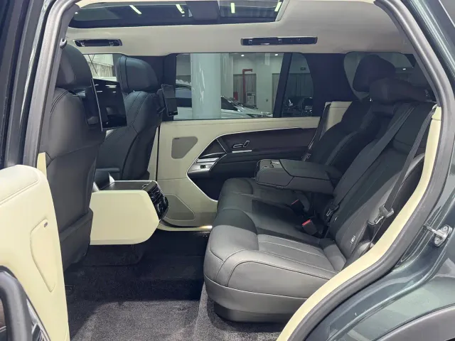 Land Rover Range Rover — Фото автомобиля 15
