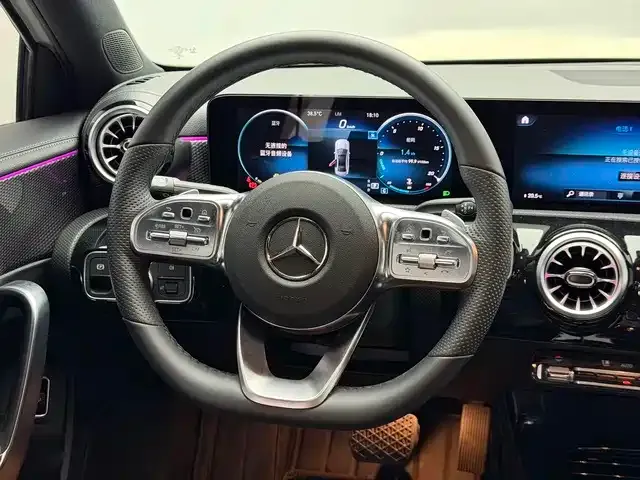 Mercedes-Benz A-Class — Фото автомобиля 8